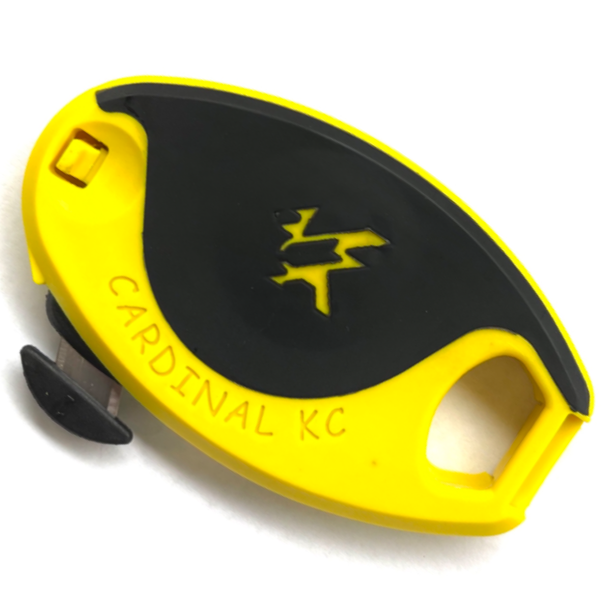 Switch-closed-yellow-close-up